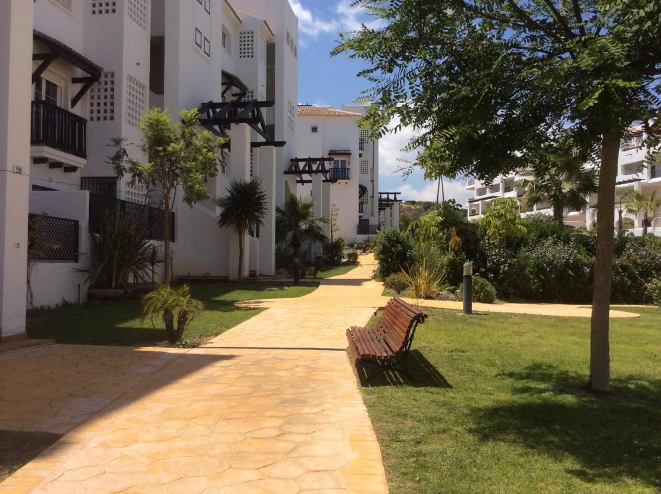 Ground Floor 2Bed Apartment Duquesa Manilva سان لويس ذي سابينيل المظهر الخارجي الصورة